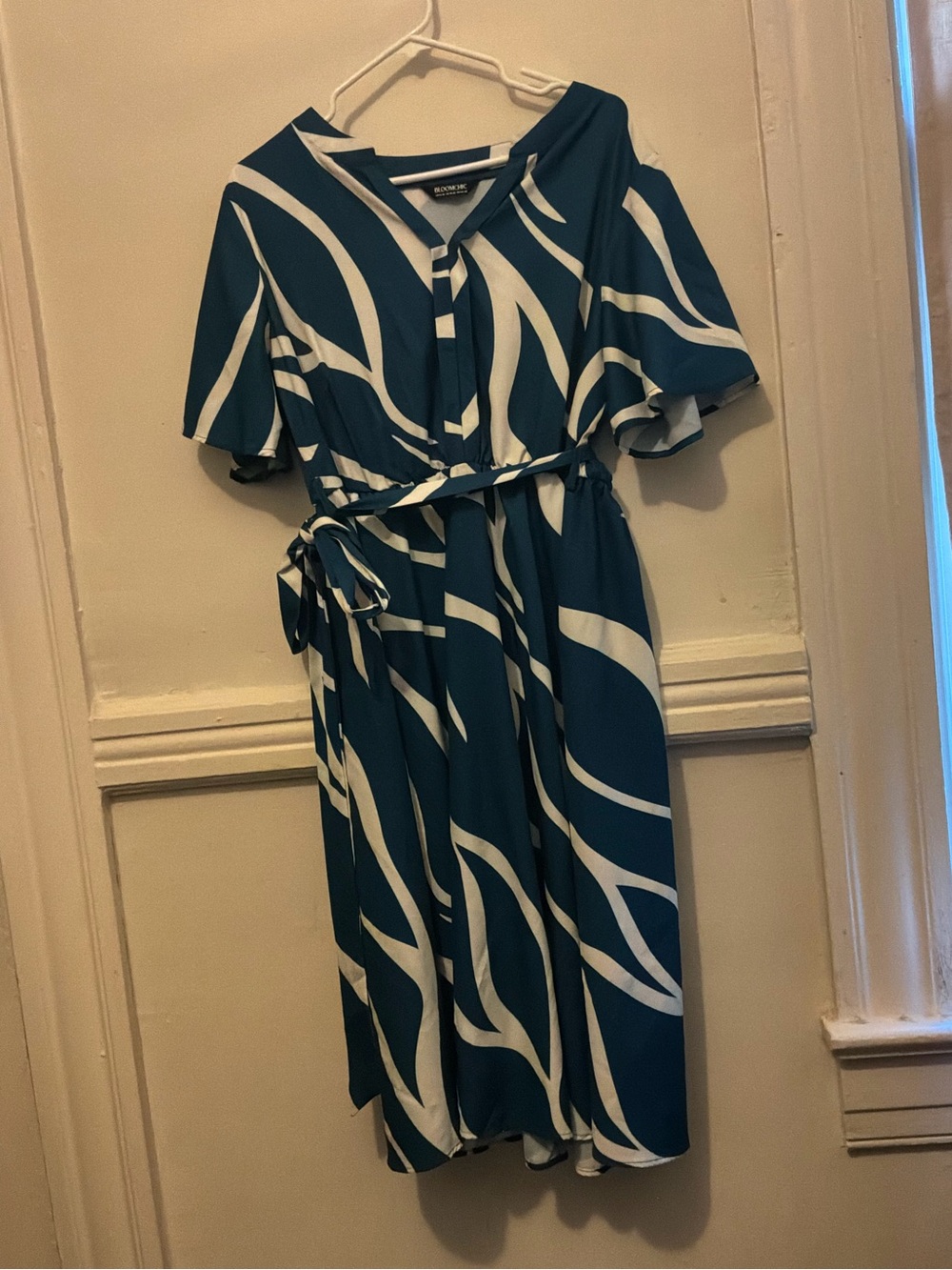 BloomChic Teal and White Midi Dress with Tie Waist